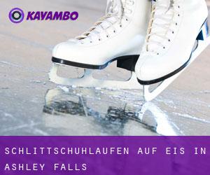 Schlittschuhlaufen auf Eis in Ashley Falls 